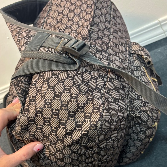 DC backpack - Picture 9 of 13